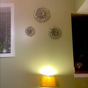 3 tiered ornamental flower wall hangings